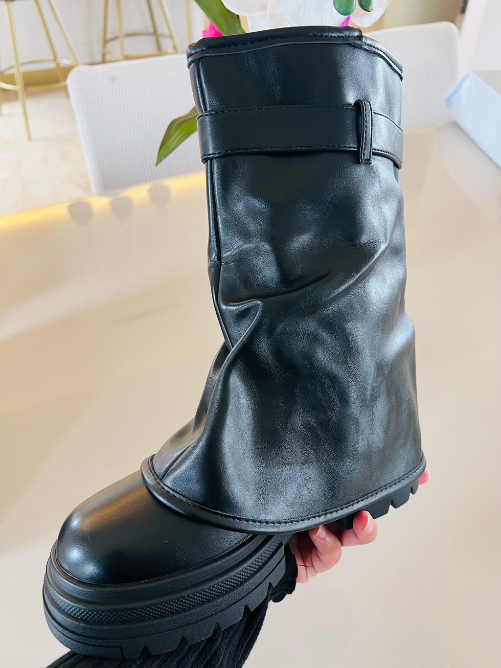 BOTA NOVA