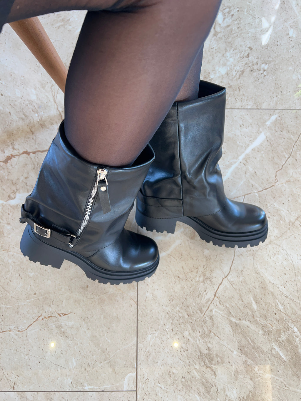 Bota MILENA