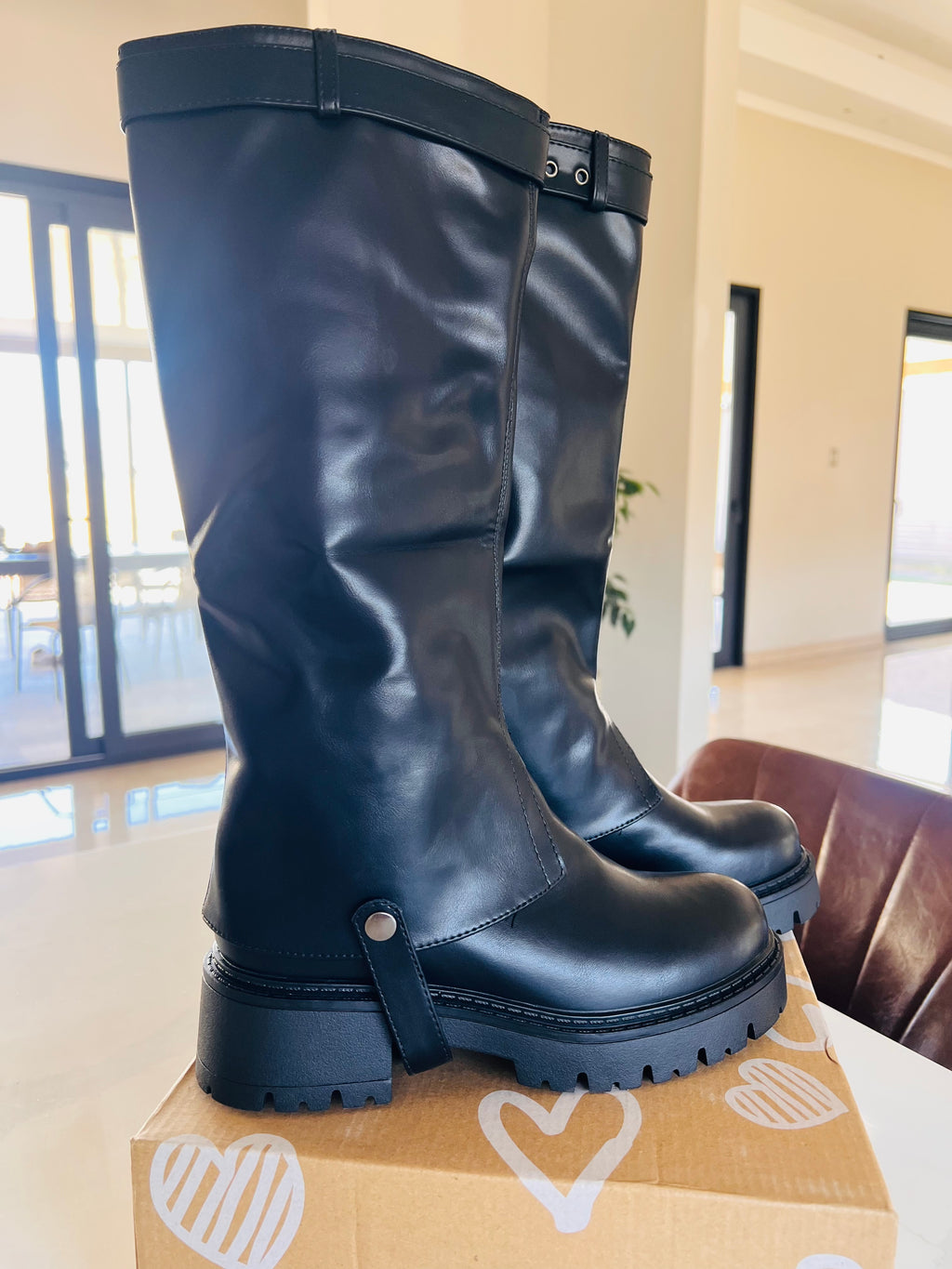 BOTA IMPERIA